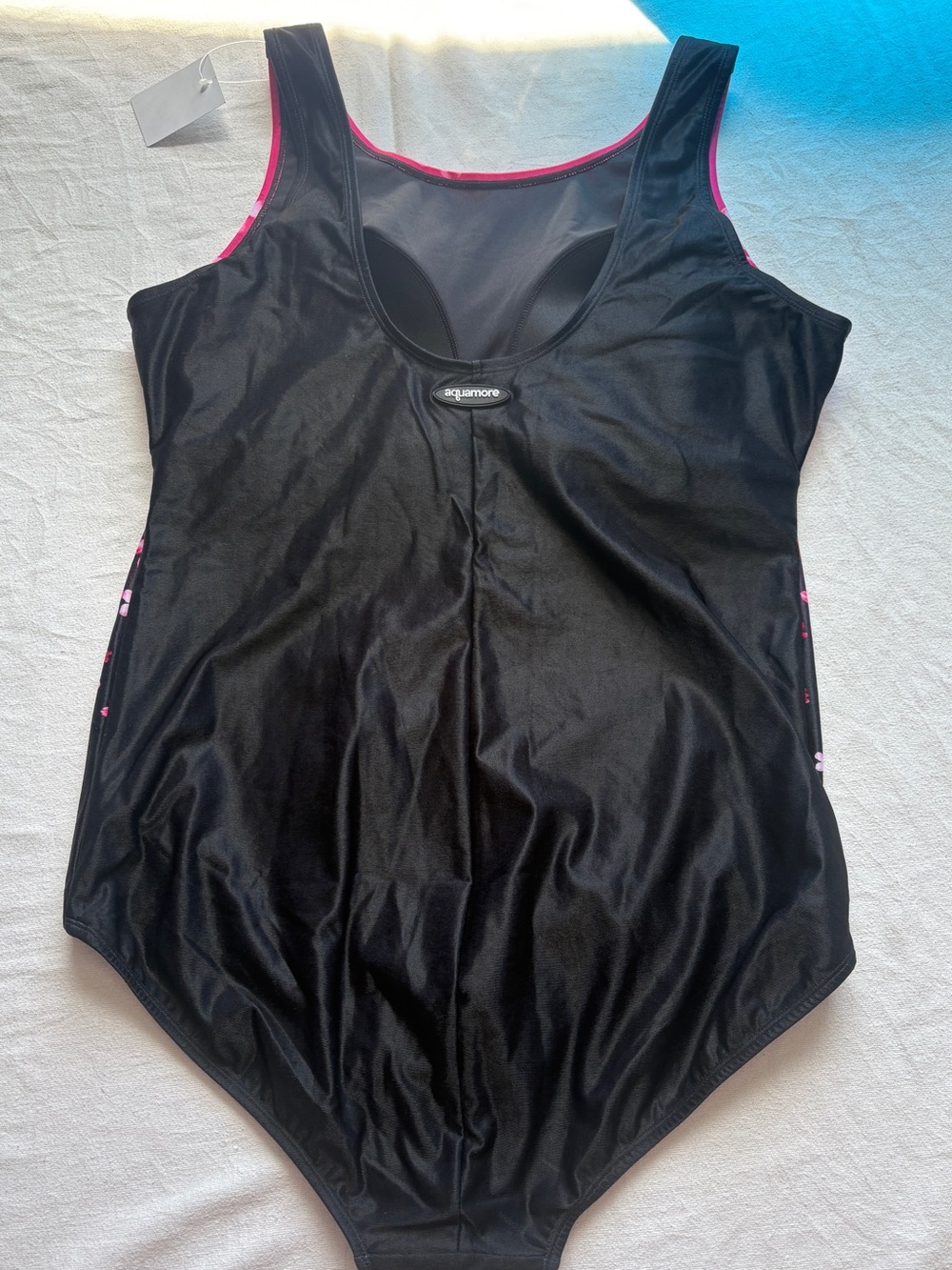 Aquamore Floral Fade Pink to Black One-Piece Swimsuit SZ 20W D Built-in Bra Line - Picture 4 of 13